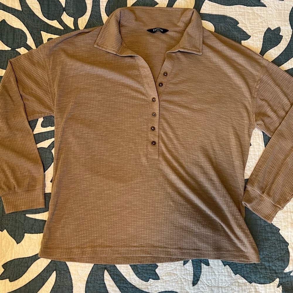 SHEIN Brown Long Sleeve Polo Top